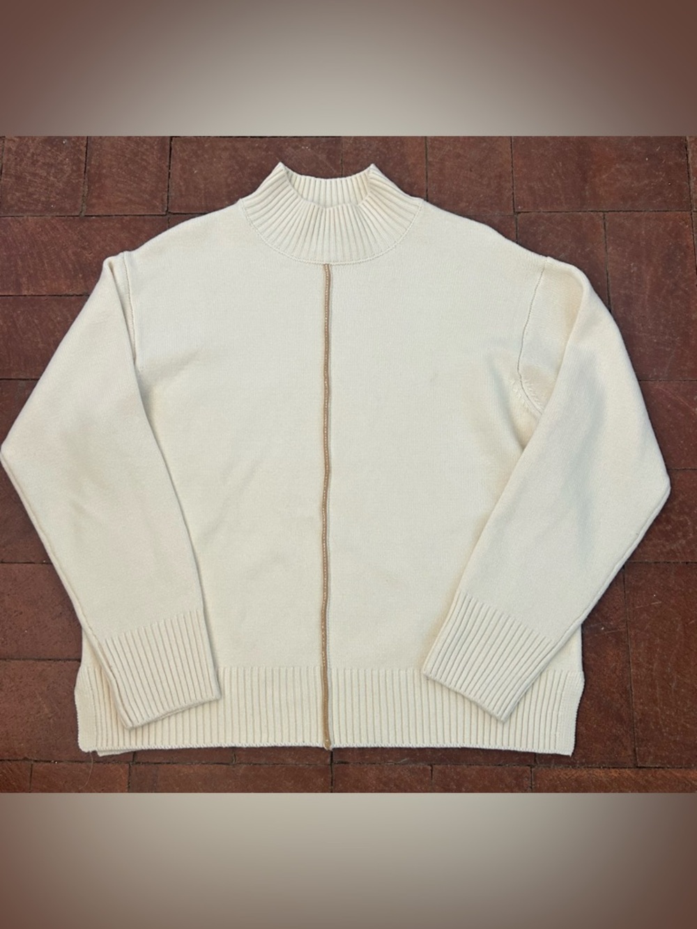 French Connection NWOT Cream Mock Neck Sweater Size Small